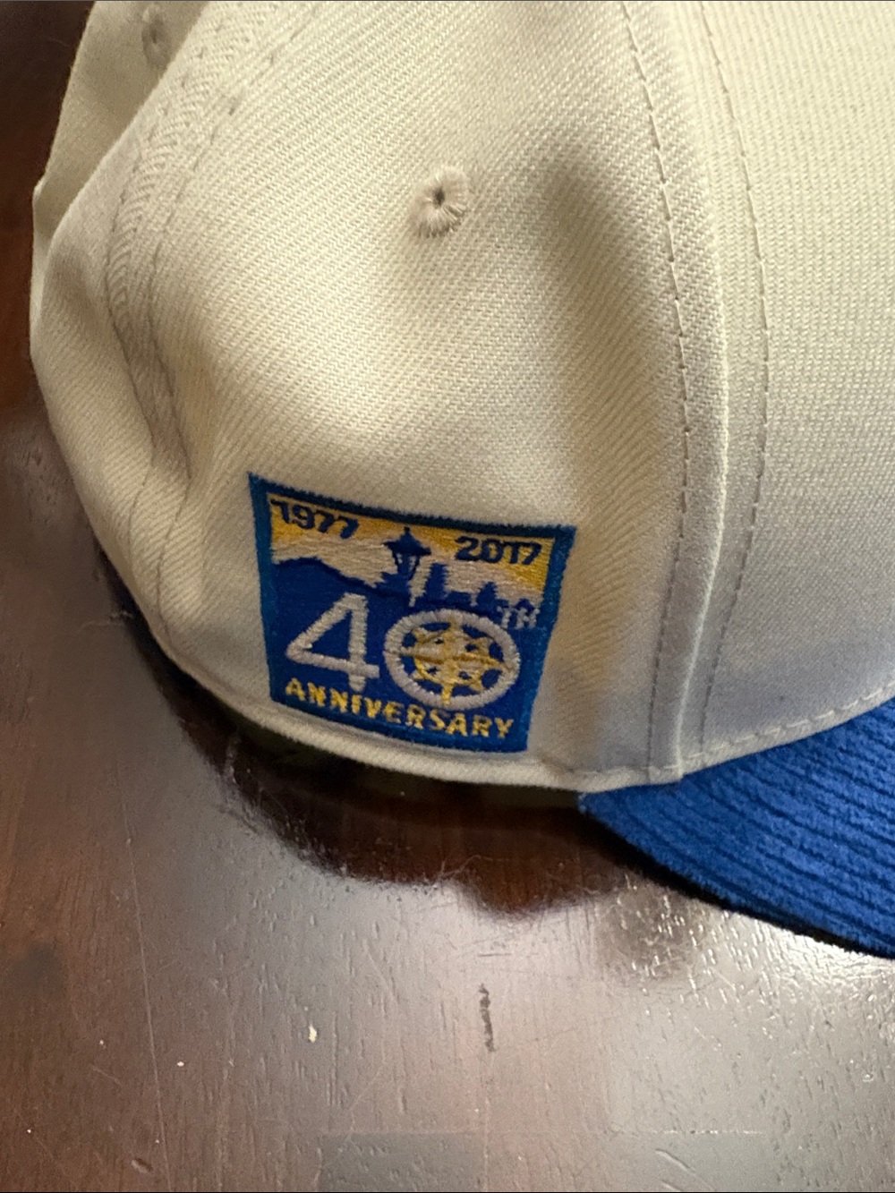 Mariners fitted hat - Picture 2 of 3